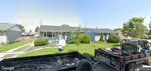 Photo of 541 Kingsford Avenue in Winnipeg, Manitoba