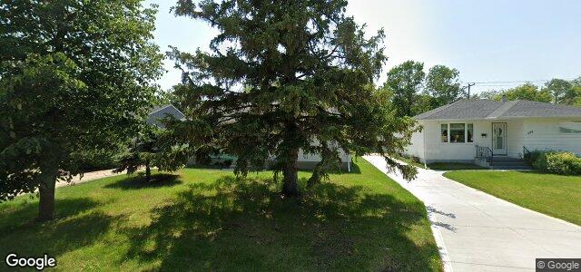 590 Cedarcrest Drive（加拿大曼尼托巴省温尼伯市）房屋照片