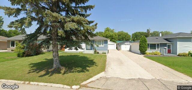 Photo of 601 Cedarcrest Drive in Winnipeg, Manitoba
