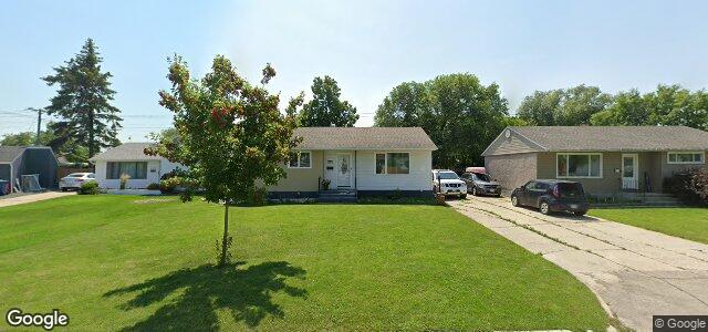 618 Cedarcrest Drive（加拿大曼尼托巴省温尼伯市）房屋照片