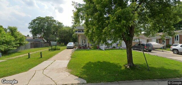 Photo of 65 Callum Crescent in Winnipeg, Manitoba