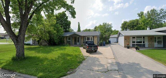 7 Edelweiss Crescent（加拿大曼尼托巴省温尼伯市）房屋照片