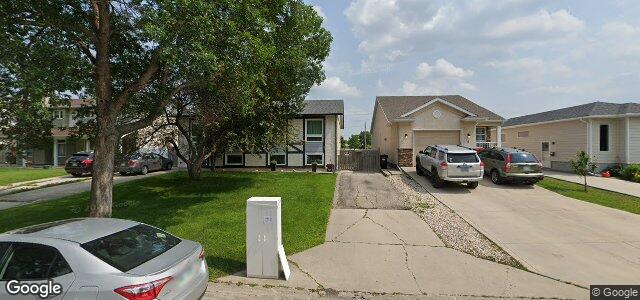 Photo of 8 Callum Crescent in Winnipeg, Manitoba