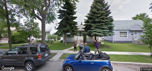 321 Hazel Dell Avenue（加拿大曼尼托巴省温尼伯市）房屋照片