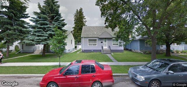 325 Hazel Dell Avenue（加拿大曼尼托巴省温尼伯市）房屋照片