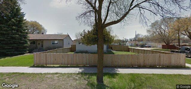 400 Helmsdale Avenue（加拿大曼尼托巴省温尼伯市）房屋照片