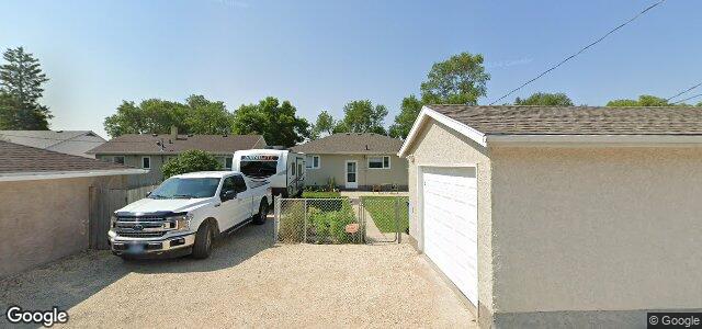 449 Helmsdale Avenue（加拿大曼尼托巴省温尼伯市）房屋照片