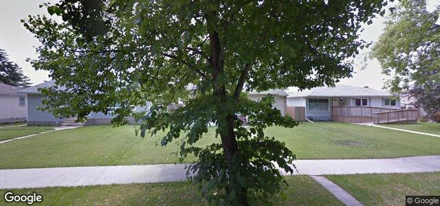 520 Helmsdale Avenue（加拿大曼尼托巴省温尼伯市）房屋照片