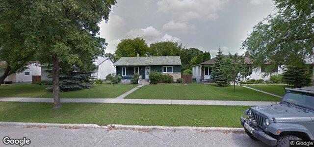 545 Helmsdale Avenue（加拿大曼尼托巴省温尼伯市）房屋照片