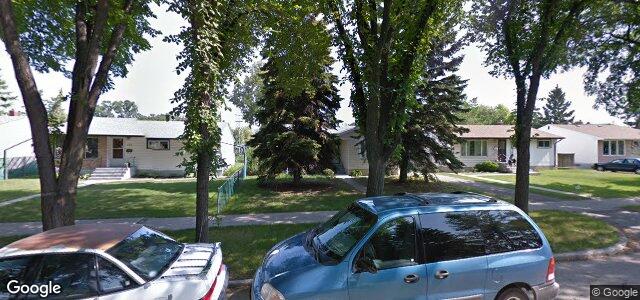 Photo of 661 Helmsdale Avenue in Winnipeg, Manitoba
