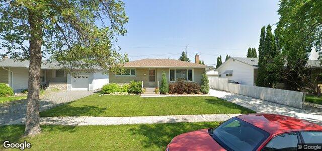 687 Roberta Avenue（加拿大曼尼托巴省温尼伯市）房屋照片