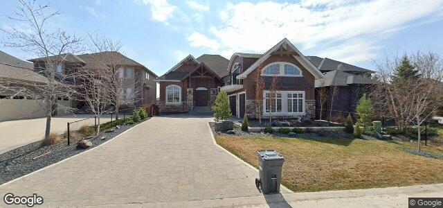 Photo of 106 Eastoak Drive in Winnipeg, Manitoba