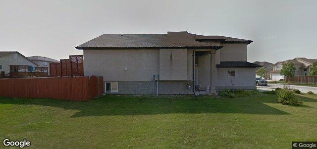 32 Burke Bay（加拿大曼尼托巴省温尼伯市）房屋照片