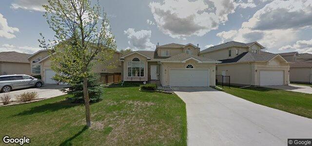 Larawan ng 32 Norcross Crescent sa Winnipeg, Manitoba