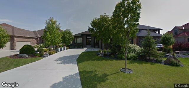 Photo of 82 Eastoak Drive in Winnipeg, Manitoba