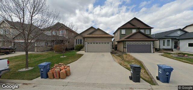 10 Tallgrass Crescent（加拿大曼尼托巴省温尼伯市）房屋照片