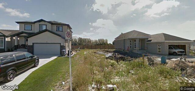 103 Coneflower Crescent（加拿大曼尼托巴省温尼伯市）房屋照片