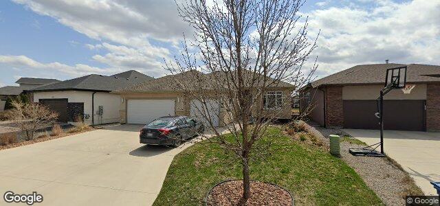 104 Blue Sun Drive（加拿大曼尼托巴省温尼伯市）房屋照片