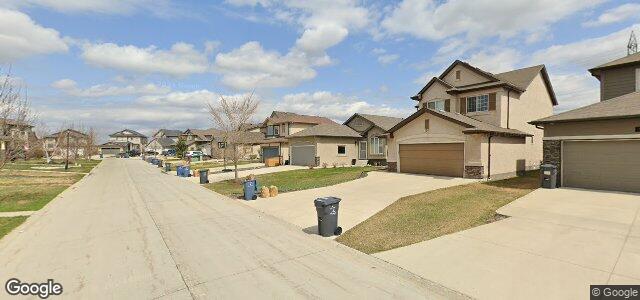 122 Tallgrass Crescent（加拿大曼尼托巴省温尼伯市）房屋照片