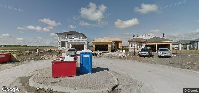 135 Coneflower Crescent（加拿大曼尼托巴省温尼伯市）房屋照片