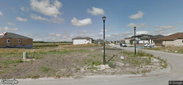 151 Coneflower Crescent（加拿大曼尼托巴省温尼伯市）房屋照片