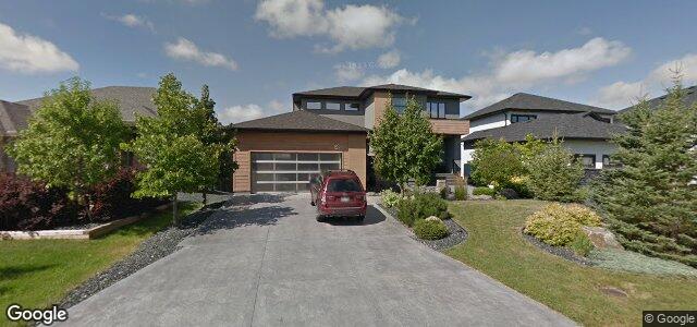 Photo of 152 Blue Sun Drive in Winnipeg, Manitoba