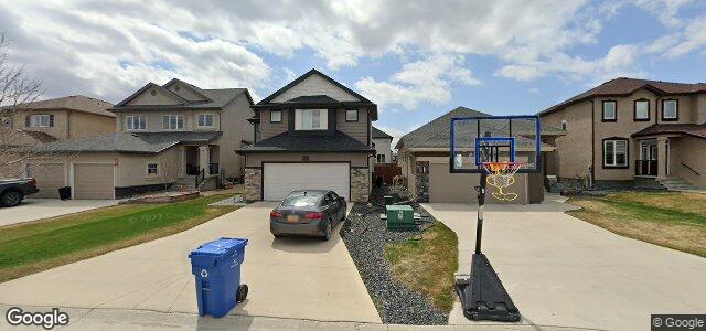 Larawan ng 18 John Pelland Road sa Winnipeg, Manitoba