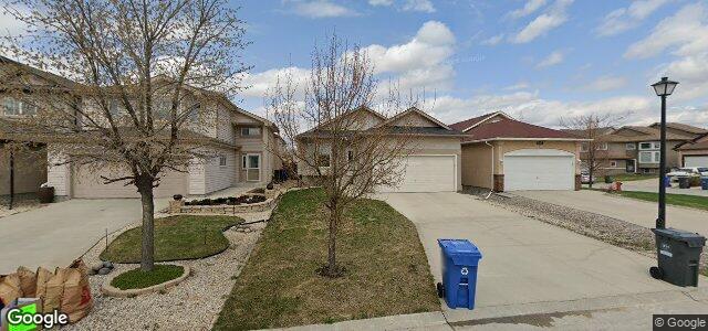 207 Tallgrass Crescent（加拿大曼尼托巴省温尼伯市）房屋照片