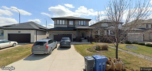 212 Blue Sun Drive（加拿大曼尼托巴省温尼伯市）房屋照片