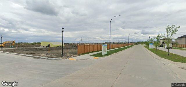 23 Yellow Moon Crescent（加拿大曼尼托巴省溫尼伯市）房屋照片