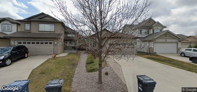 Photo of 6 Hazelnut Lane in Winnipeg, Manitoba