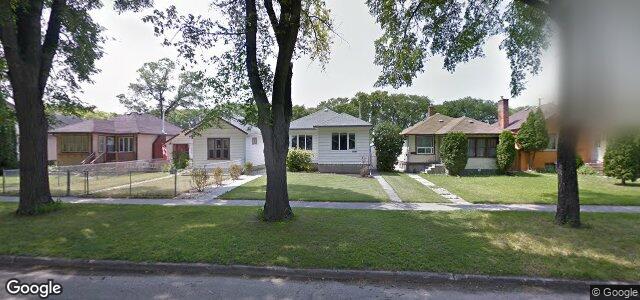 Larawan ng 1008 Dominion Street sa Winnipeg, Manitoba