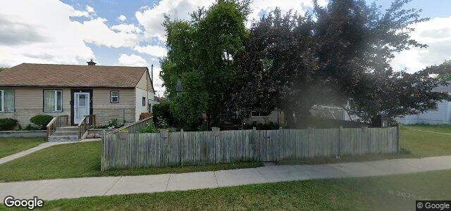 1135 Valour Road（加拿大曼尼托巴省温尼伯市）房屋照片