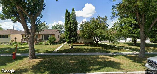 1284 Valour Road（加拿大曼尼托巴省温尼伯市）房屋照片