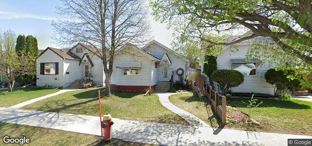 Photo of 805 Garfield Street N in Winnipeg, Manitoba