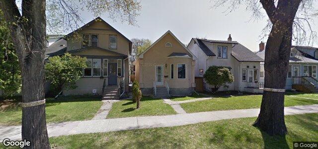 Photo of 985 Sherburn Street in Winnipeg, Manitoba