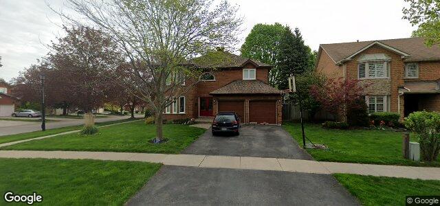 10 Ballard Crescent（加拿大曼尼托巴省温尼伯市）房屋照片