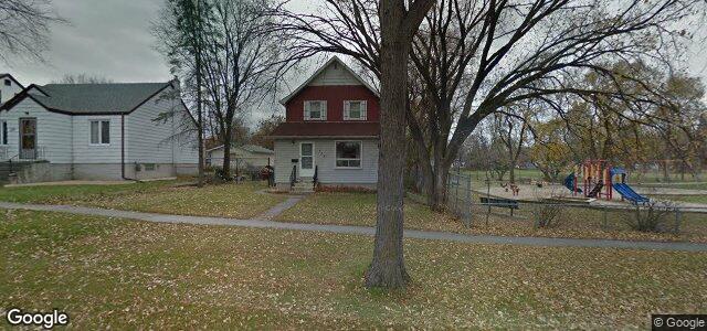 124 Leila Avenue（加拿大曼尼托巴省温尼伯市）房屋照片