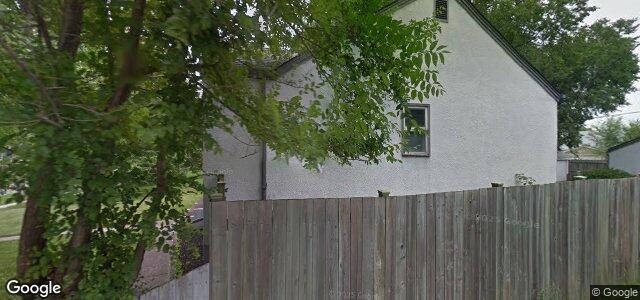 151 Semple Avenue（加拿大曼尼托巴省温尼伯市）房屋照片