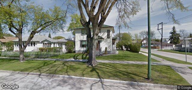 Larawan ng 165 Seven Oaks Avenue sa Winnipeg, Manitoba