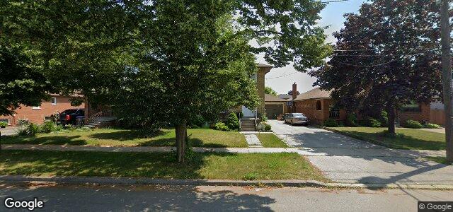 Larawan ng 63 Mcadam Avenue sa Winnipeg, Manitoba