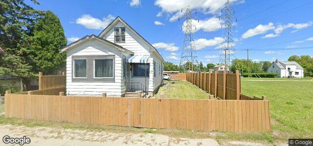 Larawan ng 1233 Selkirk Avenue sa Winnipeg, Manitoba