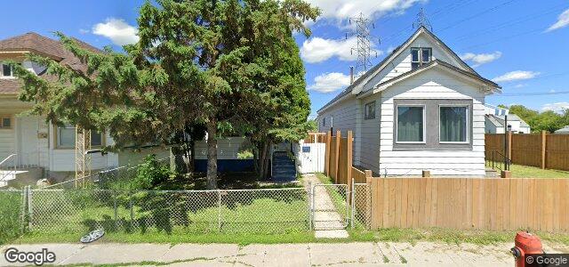 1235 Selkirk Avenue（加拿大曼尼托巴省温尼伯市）房屋照片