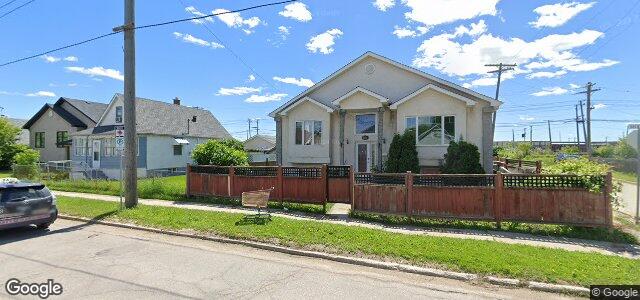 1258 Selkirk Avenue（加拿大曼尼托巴省温尼伯市）房屋照片