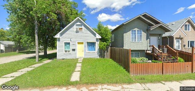 1261 Selkirk Avenue（加拿大曼尼托巴省温尼伯市）房屋照片