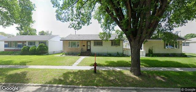 Larawan ng 1310 Burrows Avenue sa Winnipeg, Manitoba