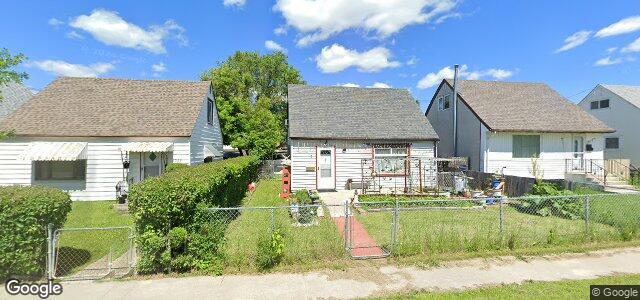 1321 Selkirk Avenue（加拿大曼尼托巴省温尼伯市）房屋照片