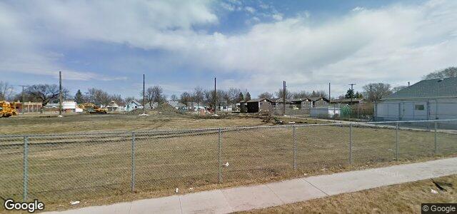 1323 Pritchard Avenue（加拿大曼尼托巴省溫尼伯市）房屋照片