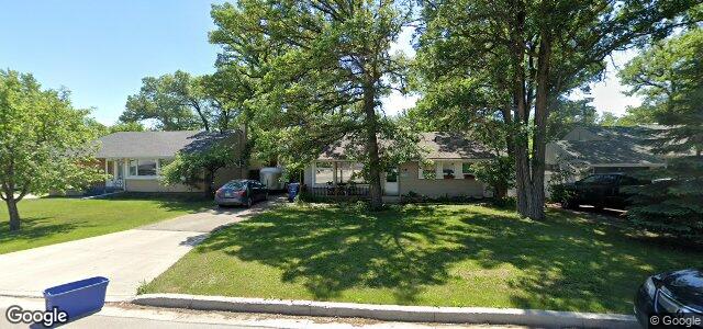 130 Garrioch Avenue（加拿大曼尼托巴省温尼伯市）房屋照片