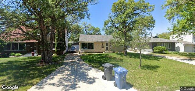 141 Garrioch Avenue（加拿大曼尼托巴省温尼伯市）房屋照片